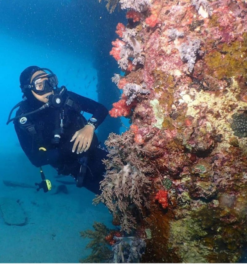 snorkeling